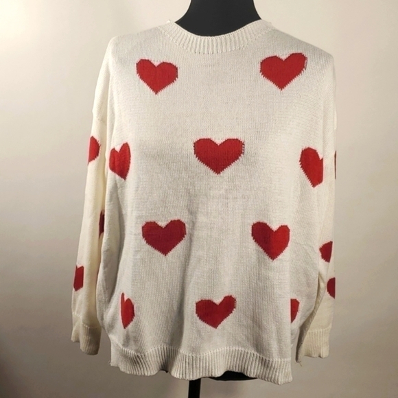 Mainstrip Cream sweater with hearts Size Medium - Picture 1 of 13